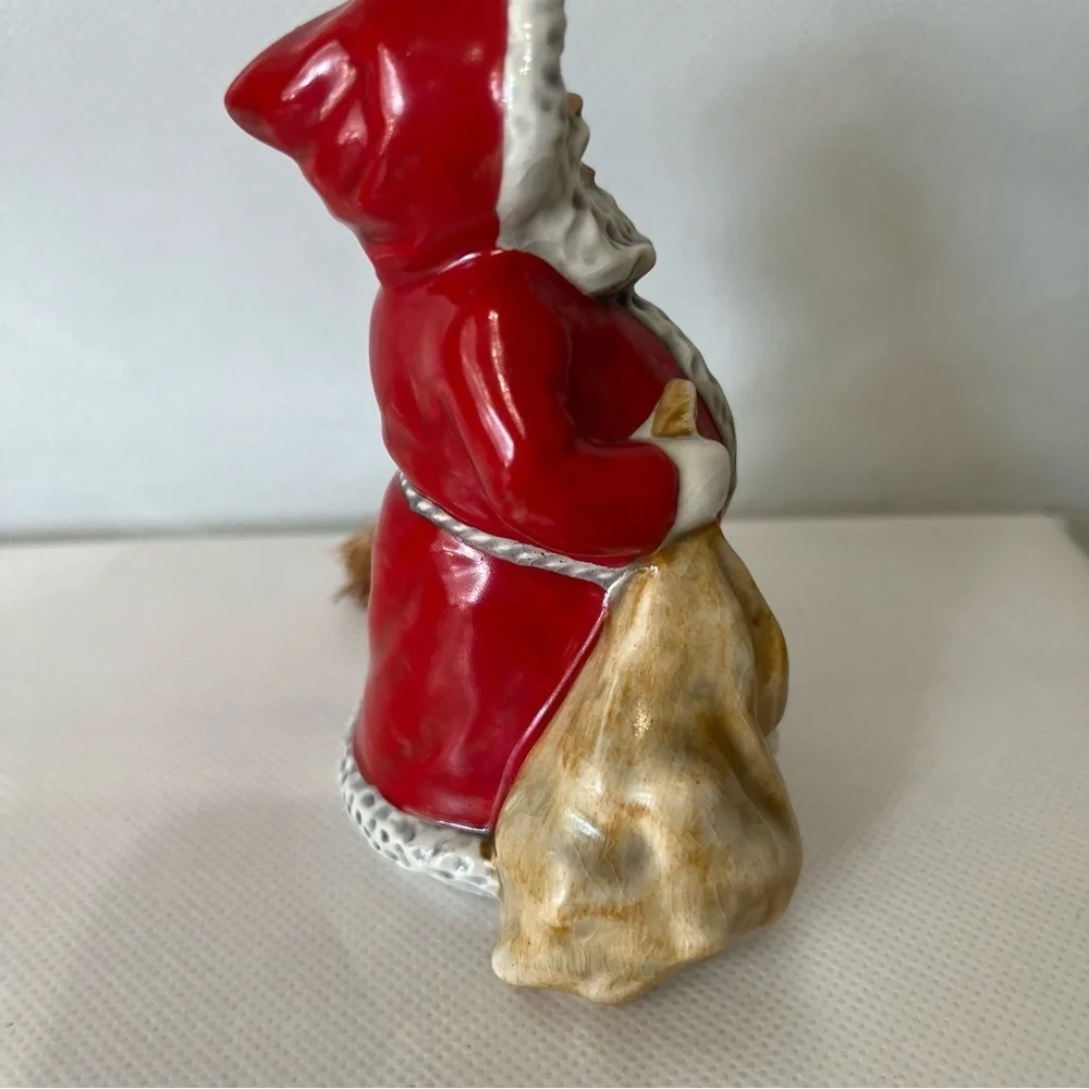 Vintage Goebel West Germany Santa Claus Red Figurine